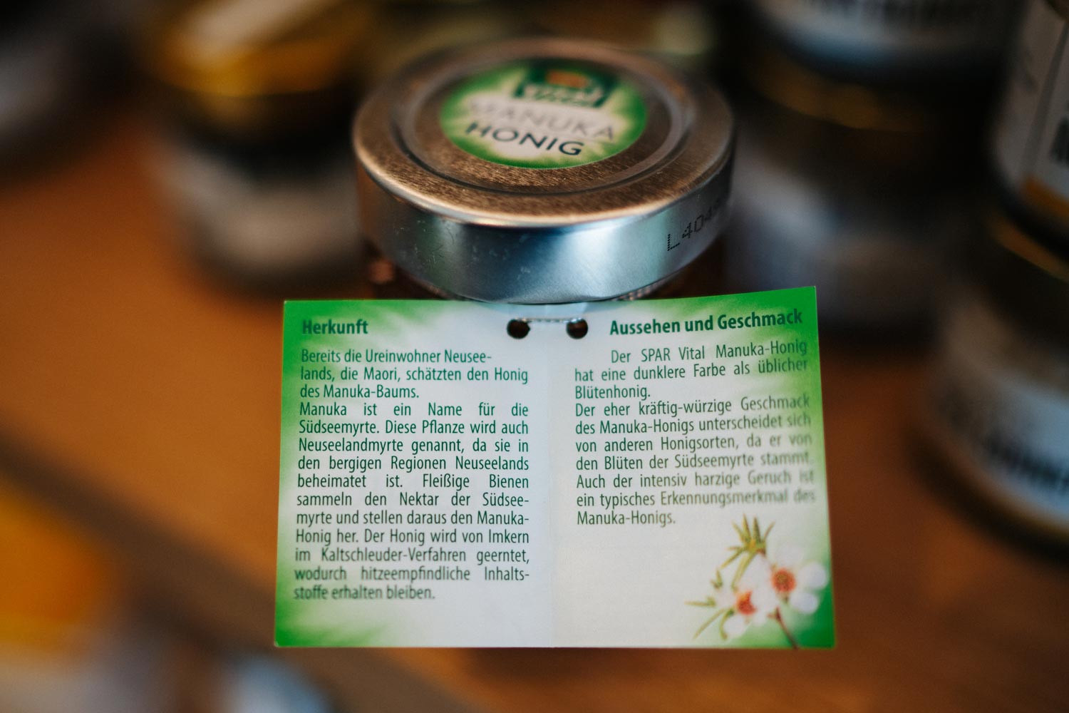 Produktanhänger Manuka Honig – Hang-Tag am Glas