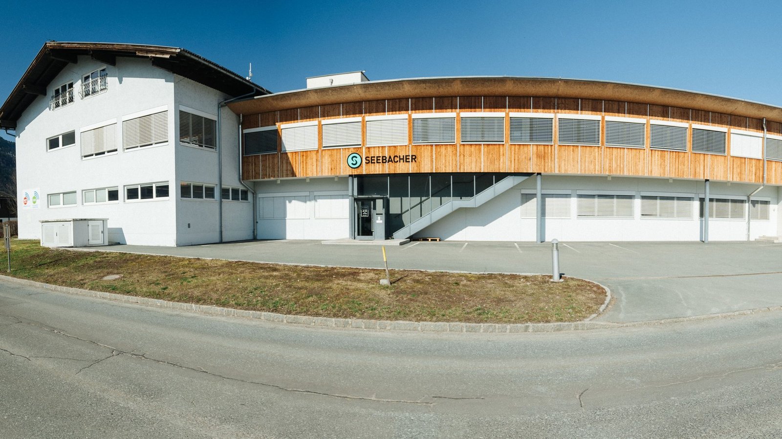 Panoramablick auf Hermagor und das Gailtal