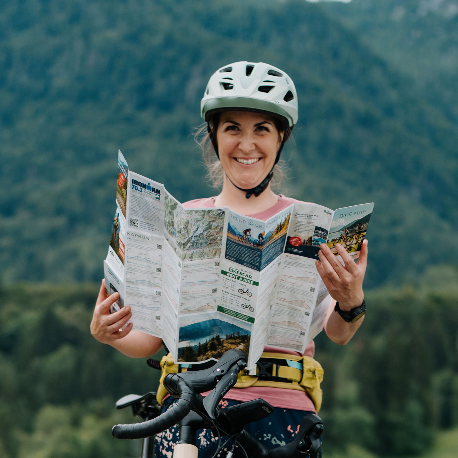 Pocketfolder Bike-Map in Verwendung