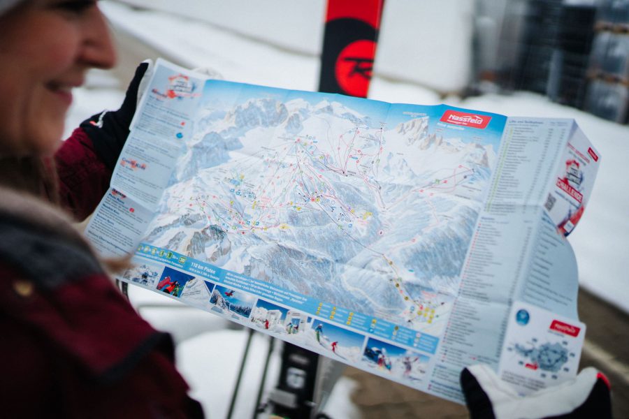 skiing area nassfeld pocket map